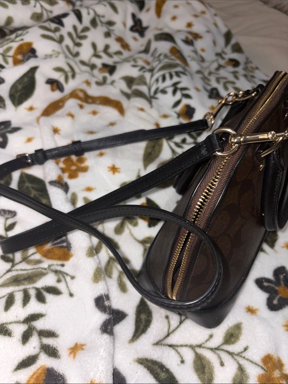 Coach Brown/Black Signature Dome Satchel - Picture 4 of 6